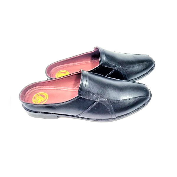Kocdol Half Shoe - Black with Maroon Innersole - Sandal Stride
